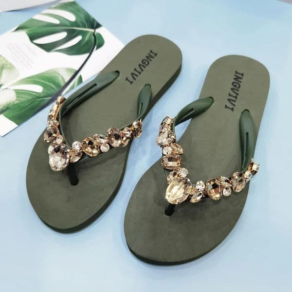 2024 Comfortable and Fashionable All-match Beach Shoes Non-slip Soft Bottom Casual Flip-flops Rhinestone Chain Flat Slippers 260416