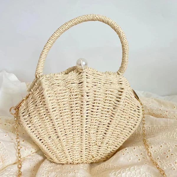 Shell shaped chain small Messenger Bag rattan woven ins beach vacation mobile phone fashionable Crossbody bag Straw 260416BANJIA