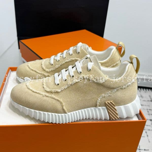 Women Men Fashion Distressed Canvas Sneakers with Unique Outsole Low-Top Lace-Up Shoes for Casual Streetwear & Daily Wear 32792