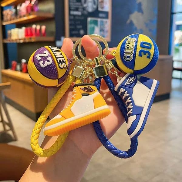 2026 World Cup Football Key Chain Designer bag Charms Designer Pendant Keychain Creative And Exquisite Couple Multicolored Souvenir
