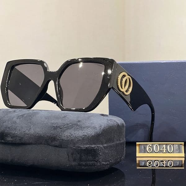 Classic Adumbral Fashion Sunglasses Reduce Glare Design for Man Woman Full Frame 37 Colors Optional Everyday Usage High-quality