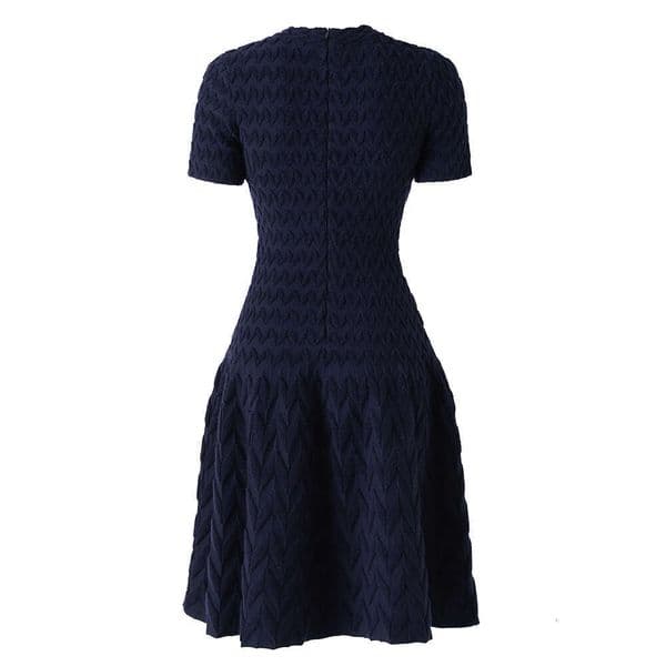 Designer's new jacquard short sleeved three-dimensional pattern round neck s4 zipper slim fit French waist cinching dress