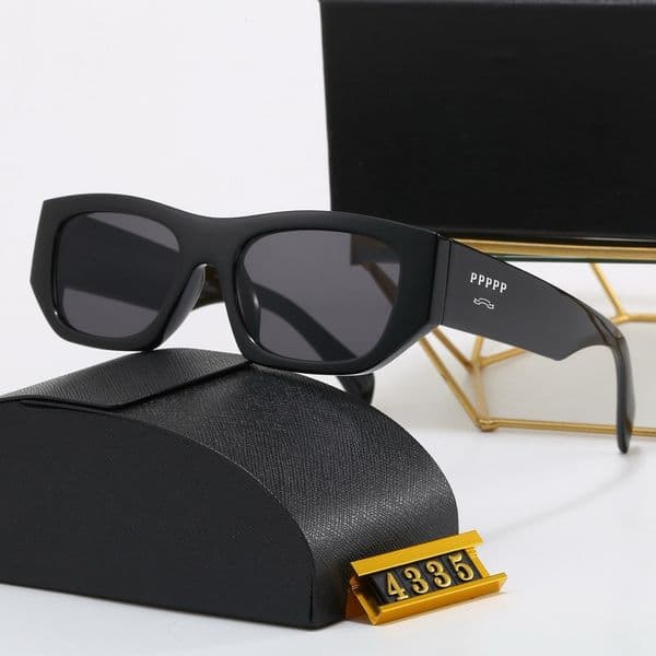 Mens Luxury Sunglass Designer Sunglasses for Women Sun glass Casual Fashion Goggle Adumbral Outdoor Beach Eyeglasses Option
