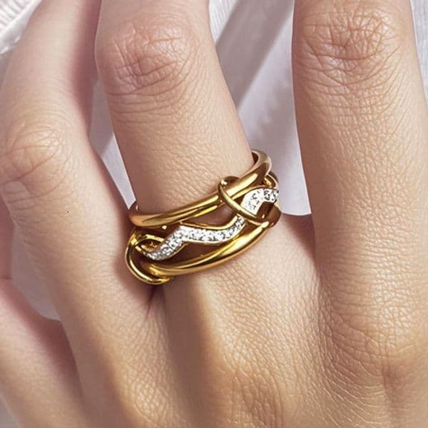 Stainless Steel Interlocking Full Diamond Wave Three-Ring Ring Two-Color Multi-Element New Style