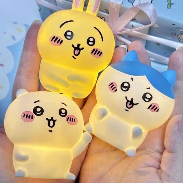 Kawaii Chiikawa Anime LED Night Light Hachiware Usagi Rabbit Lamp Bedroom Desktop Decor Birthday Gift for Children Best Gift Toy C260418