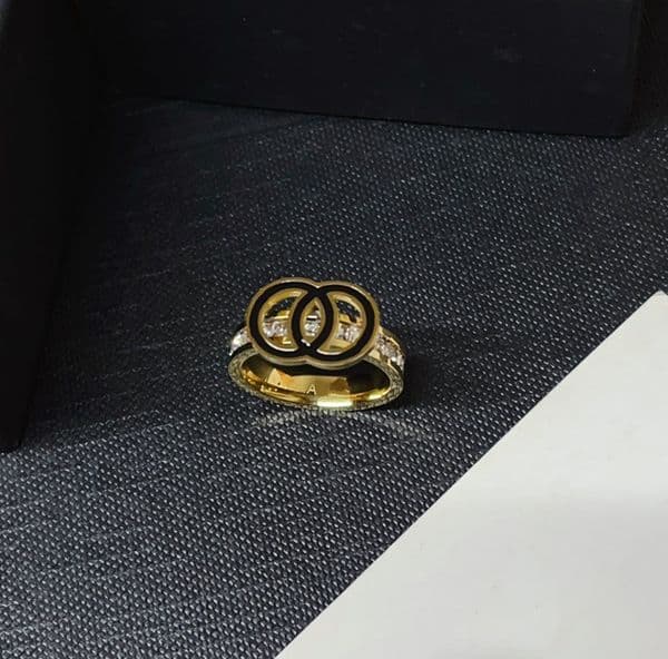 Ring Fashion Designer Ring For Women Luxury Black Letter Ring High Quality Titanium Steel Square Diamond Ring Black Enamel Zircon 18K Gold Plated Jewelry Ring Gifts