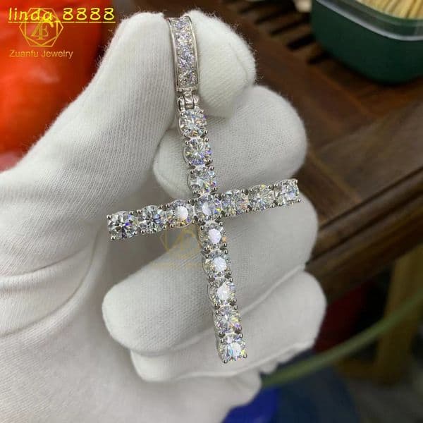 2025 Custom Jewelry Lab Grown Diamond Pendant 925 Sterling Silver Rhodium Plated Cross Pendant Wedding Gold Main Necklace