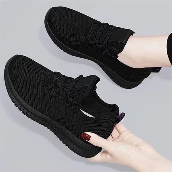 Spring /Autumn Elegant Lace up Round Head Running Casual Shoes Fashionable Selling Lightweight Womens Vulcanized Shoes 260317BJ