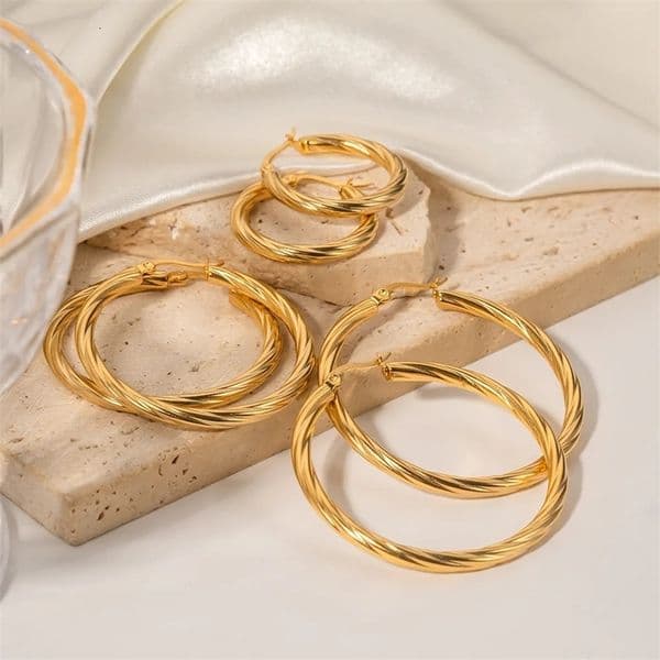 3pair Vintage Twisted Hoop Earrings for Women Gold Plated Stainless Steel Twist Ear Buckle Stackable Circle Hoops Party Jewelry 260403BJ