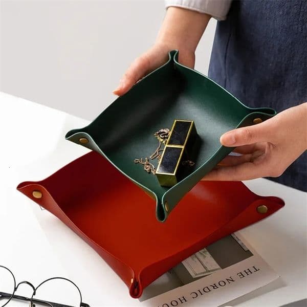 Leather Storage Tray Dice Box Coin Desktop Jewelry Box Makeup Key Tray DIY Household Folding Tray Storage Case 251204BJ