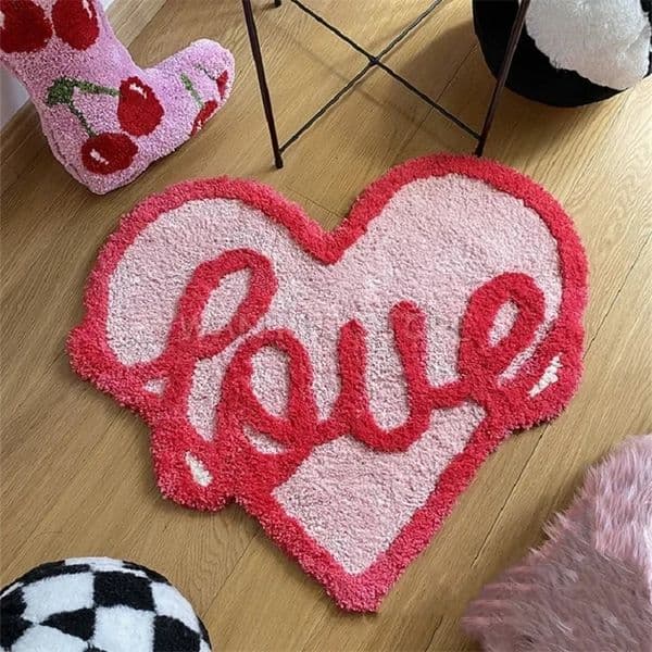 Pink Love Shaped Plushy Tufting Ins Style Flocked Carpet Decorative Rug Flocking Alfombra Fluffy Soft Love Mat for Girl Bedroom 260324BJ