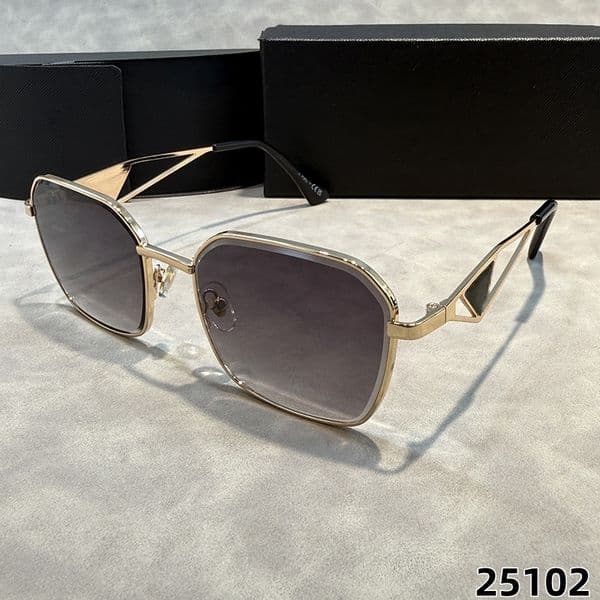Mens Designer Sunglasses Outdoor Shades Fashion Classic Lady Sun glasses for Women Luxury Eyewear Mix Color Optional Triangular signature metal Plank Glasses