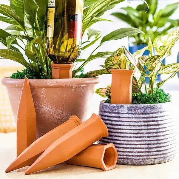 2 Packs Plant Self-Watering Stakes Terracotta Automatic Plant Waterer Devices Auto-Water Irrigation System For Indoor/Outdoor T260420