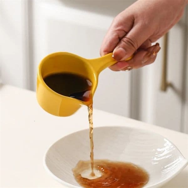 Creative Ceramic Home Seasoning Tomato Sauce Vinegar Dish Black Pepper Sauce Dipping Dish Espresso Milk Cup 250614BJ