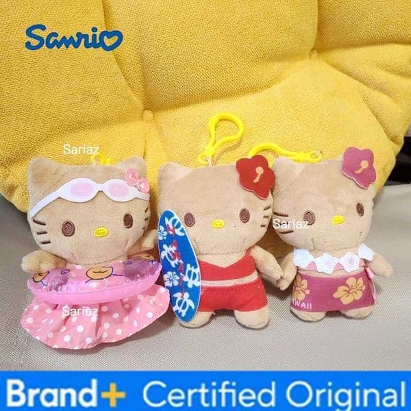 Sanrio Cute Hawaii Beach Style Hello Kitty Plush Keychain Black Skin Surfing Swimming Ring Bag Pendant H260421