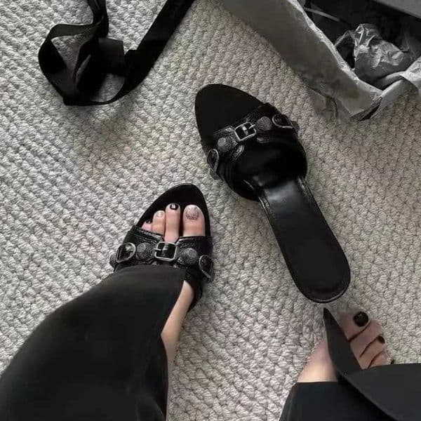 New Brand Womens Shoes Sexy Black High Heels Sharp Pointed Suede Pumps Elegant Shallow Mouth Etiquette Shoes Mujer patos J260421