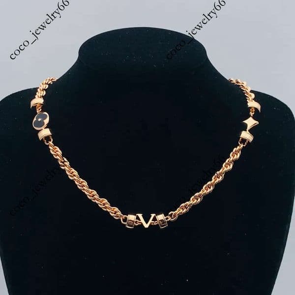 Crystal Flower Necklace Gold Plated Brass Copper Necklaces Choker Chain Pendant Fashion Womens Wedding Gifts Accessories Classic Jewelry