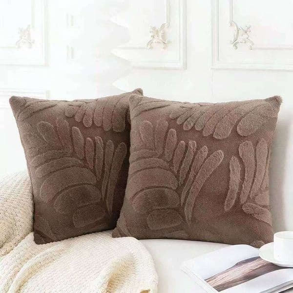 2pc comfortable and soft plush decorative Throw Pillow Covers. Suitable for various occasions such as home decoration 26Li0421 Pillow Case