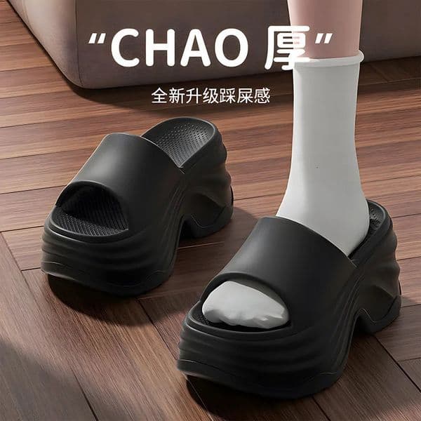 2026 Slippers Casual Shoes Woman Platform Pantofle y Soft Summer Slides Fashion House 260421