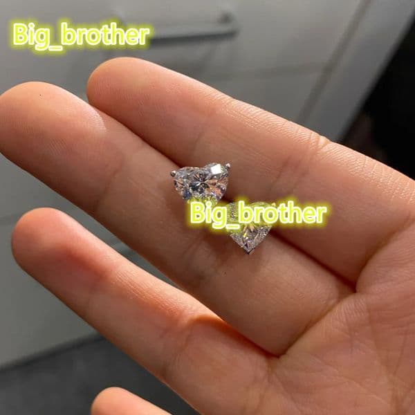 Custom 18k White Gold Heart Cut Earrings Stud Lab Grown Diamond Earring for Women with HPHT CVD Diamond
