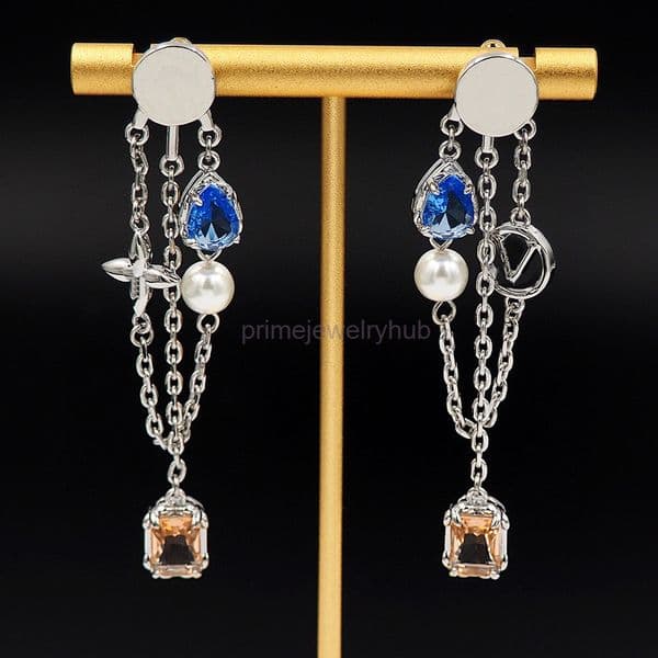 Luxury designer earrings for women Four-leaf flower Champagne square diamond stud AB tassel jewelry accessories lousi Louise lvness lvs earring
