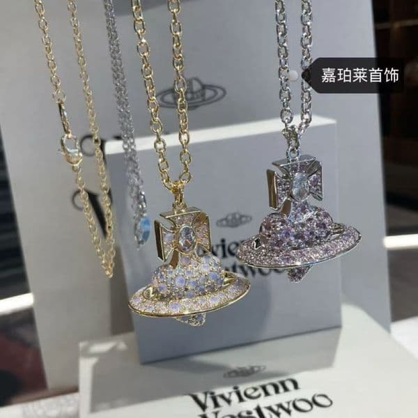 Designer vivienes viviannens Jewelry viviennelies Westwoodlies HighQuality Empress Dowager New ThreeDimensional Heart Saturn Necklace Earrings Bracelet Hear