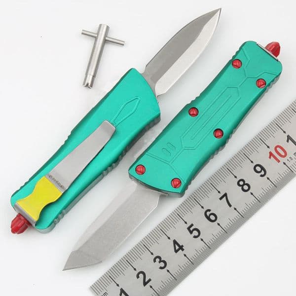 Tactical Folding Knife Zinc Alloy folding knife Handle D2 Blade Outdoor Camping Hunting Manual-opening Knives Easy Carrying