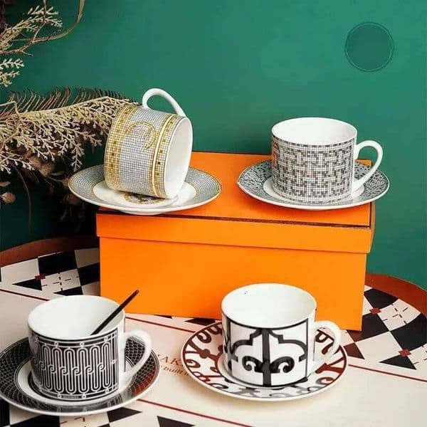 High-Quality Trendy H Home Bone Porcelain European Small Afternoon Tea Set Exquisite Coffee Cup Plate B2