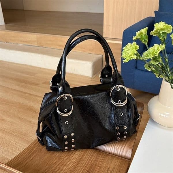 Fashion rivet women Shoulder Bag PU leather girl motorcycle bag bolsa feminina female Underarm Bag ladies big handbag Black 260422CJ