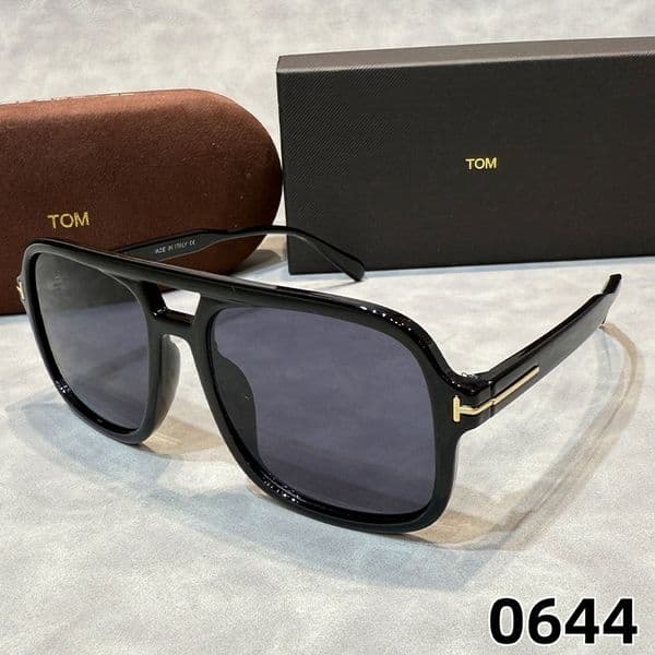 Mens Oversized Sunglasses Women Luxury Designer T Fashion Pilot Sun Glasses Men Punk Trending Eyewear Large Eyeglasses Frames glasses Summer