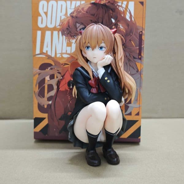 Neon Genesis Warrior Figure Academy Style Squatting Asuka Anime Model Doll Trendy OrnamentL260424