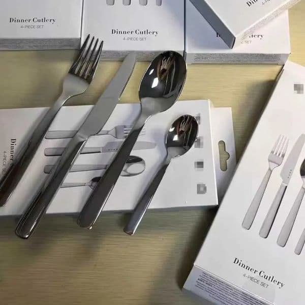 Luxury Designer Decor 4Pc High room End Western Style Cutlery Set Stainless Steel Household Dessert Spoon Knife And Fork Kitchen Dinnerware 20 20