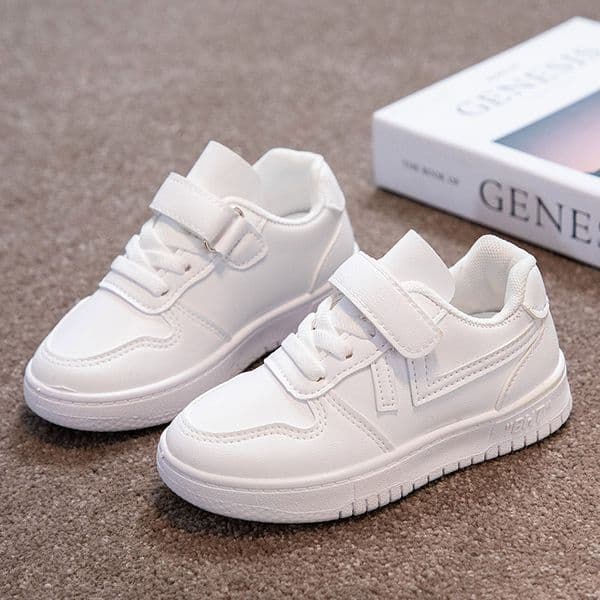 Kids' Classic White Casual Sneakers, Versatile Daily Footwear for School, Stage Performances and Outdoor Leisure Activities
