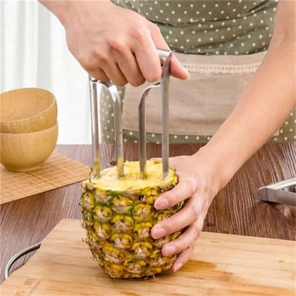 Luxury Designer Decor room Cutter Fruit Pineapple Peeler Easy Slicer Cut Device Stainless Steel Kitchen Tool Decoration For Home 8