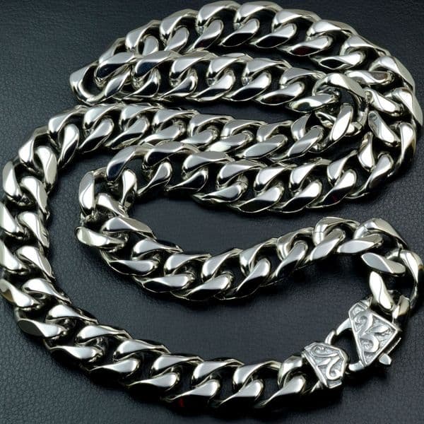 Stainless Steel Miami Curb Chains Necklace Chunky Non-Tarnish Hip Hop Jewelry for Men Women 13mm 18-32inch Polished Silver