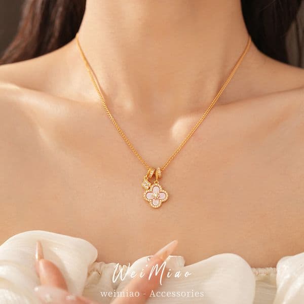 Luxury Necklace Designer Jewelry For Women Kanamina Exquisite Fashionable Diamond-studded Four-leaf Flower Necklace For Women Designer Necklace