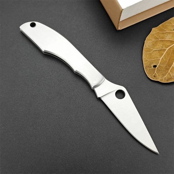 Outdoor knives High Hardness 420 Steel Wilderness Survival Folding Camping Portable EDC Fruit Knife