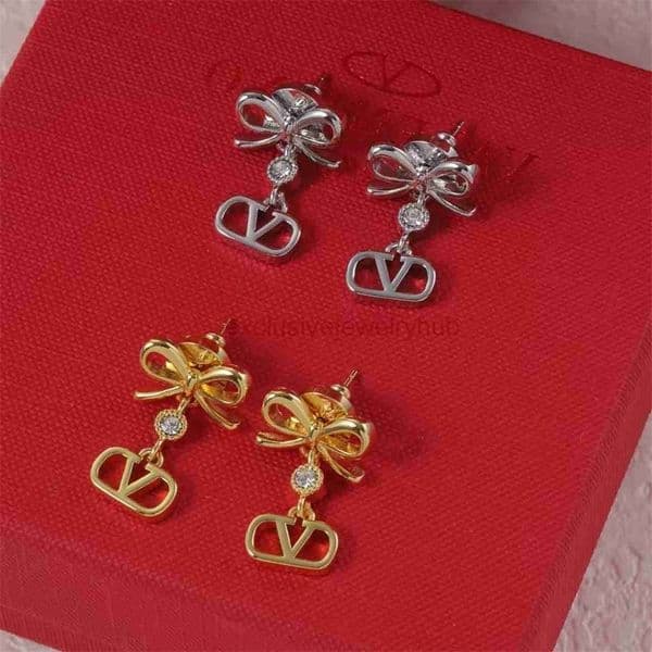 designer earrings valentins valentinly V-letter bow V-letter earrings simple style versatile and elegant earrings
