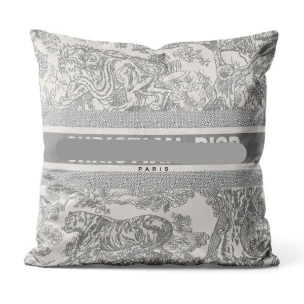 Luxury Designer Letter Series Pillow Gift Home Office Decoration Bedroom h Sofa Car Cushion Cover Shipping 04 66
