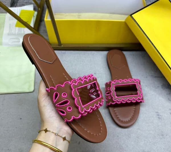Designer Luxury Dress Shoes Women's Slippers Simple Solid Colour Design Outer Wear Beach Office Daily Style Fashion Girls Party Shoes