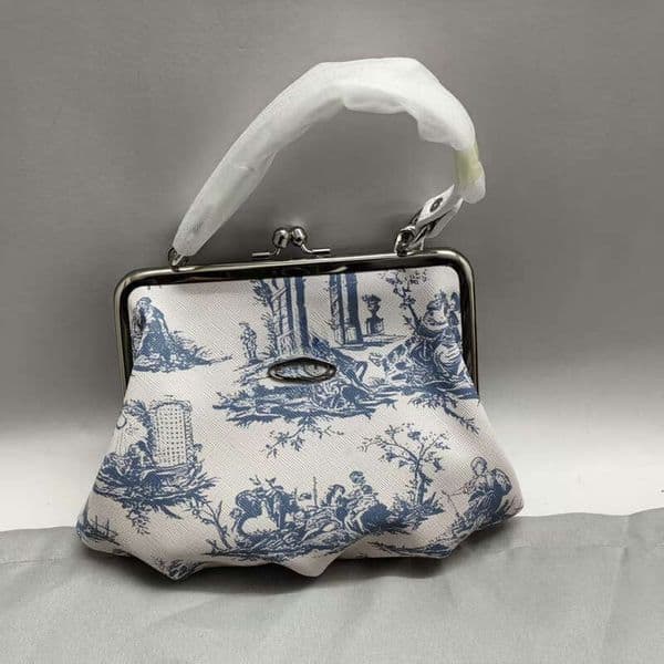 Vivienene West Wood Designerbags Saturn Orb Vivine West Wood Bag Empress Dowager Dumpling Bag Casual Versatile Clip Handheld Shoulder Underarm Crossbody Womens