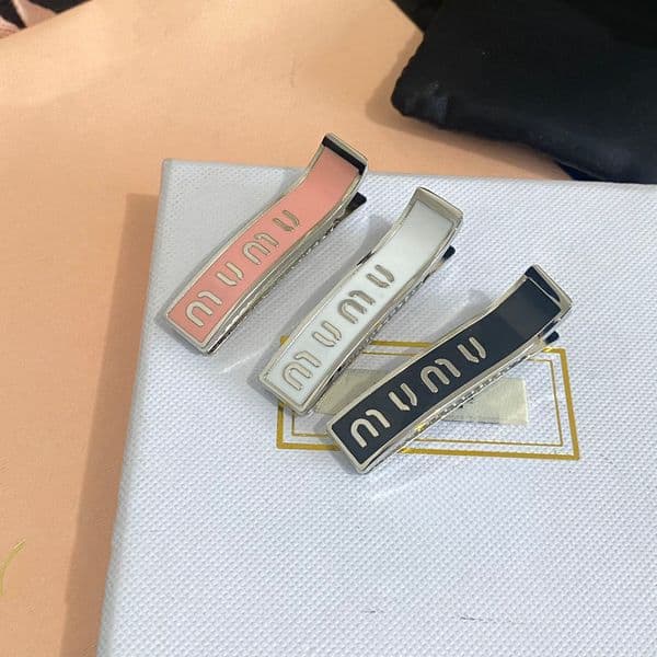Fashion Women Classic Letter Hair Clip Metal Barrettes Barrettes Fashion Hair Accessories Headwraps Headwear Hair Jewelry