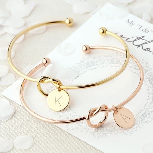 Trendy Initial Coin Charm Bangle for Women Men Lover Wife Stainless Steel Letter Cuff Bracelet Couple Jewelry Drop 260428