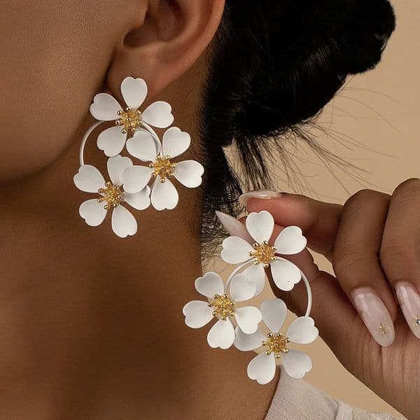 Bohemian Dangle Earrings Female Romantic Three Camellia Flower Korean for Women y ner Fashion Jewelry 260428