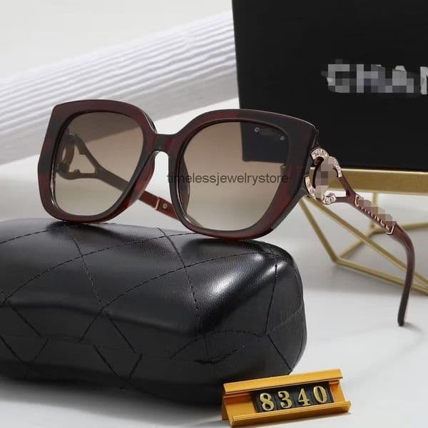 cc sunglasses designer Black Warrior No-Makeup Mirror Womens Sunglasses with Sunglasses Legs for Daily Use channels sunglasses