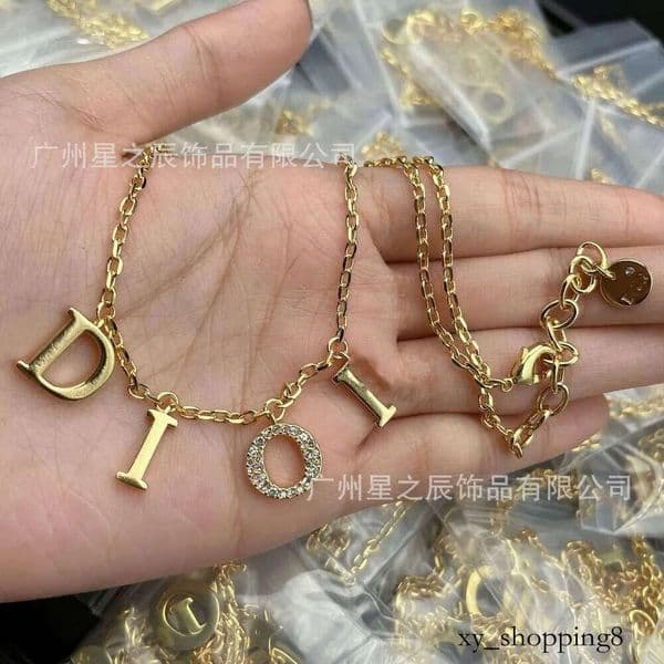 Diamond chain Letter 18K Designer Necklace Elegant Lady titanium Steel High end Fashion Casual Pendant Necklaces designer jewelry gift 649