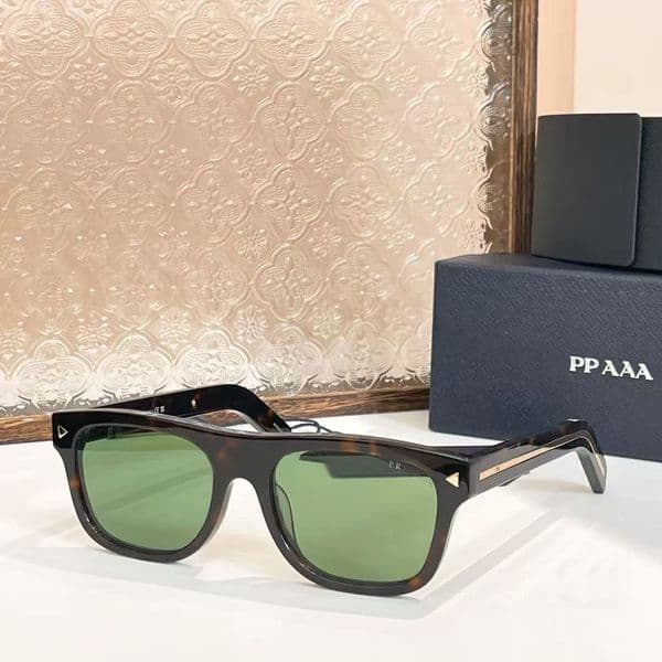 new style Luxury designer sunglasses Women men Oversize Cat Eye Sunglasses frame Fine flat lenses Beach Sun Glasses Retro Frame triangle with box B12S