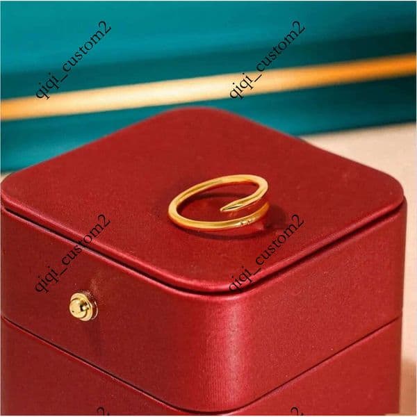 2024 titanium steel silver love men and women rose gold jewelry for lovers couple rings gift With box combination Big Diamond Couple's wedding Designer ring thumbnail 2