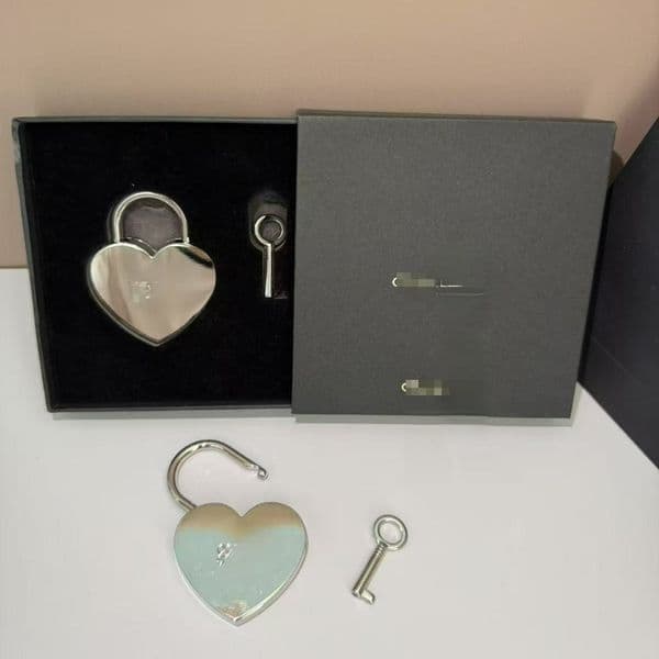 Counter Gift - Heart-shaped Lock Gold and Silver Small Lock Heads Bag Pendants