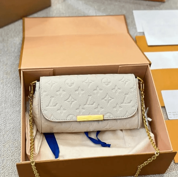 Luxurys designer bag women favorite Shoulder Bags Totes purse crossbody bags Clutch Chain Strap Pochette Axillary pouch louisities vittonn bag viitton vuittion
